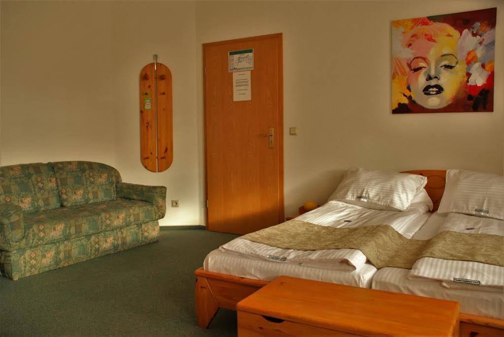 Hotel Abtshof Halberstadt Dış mekan fotoğraf