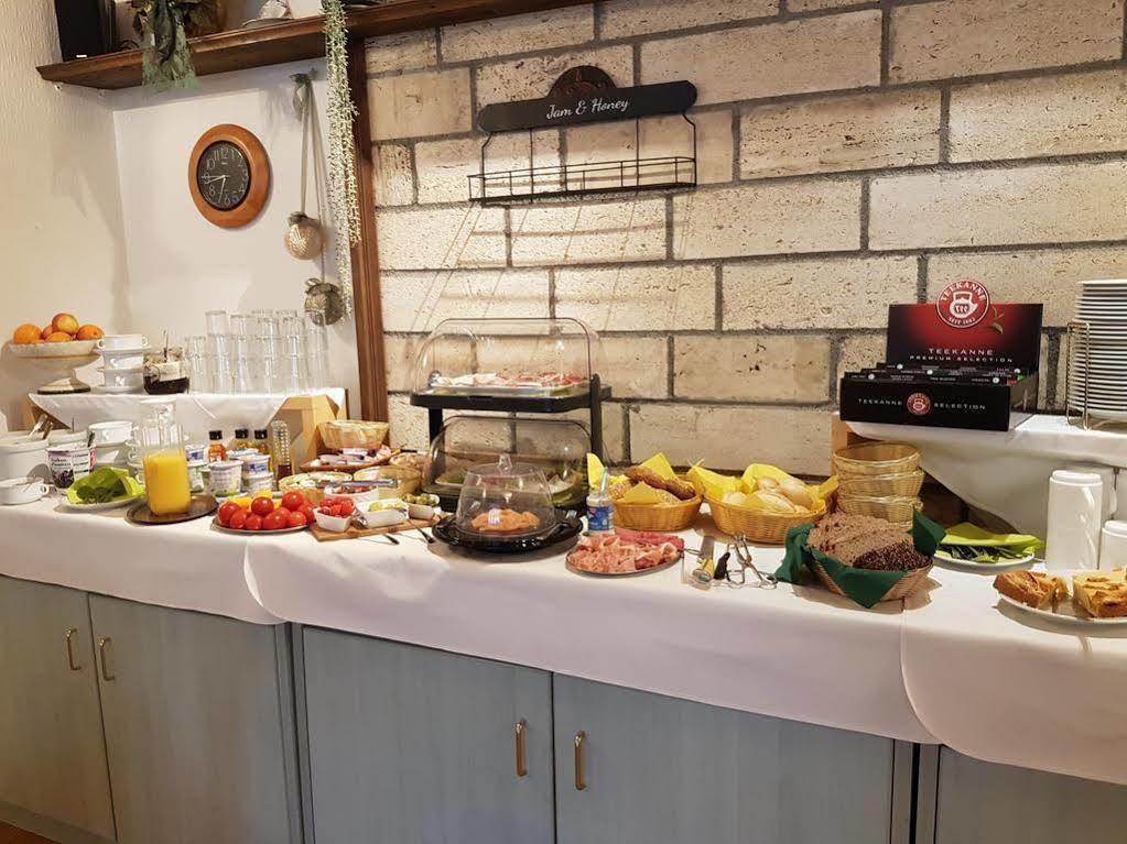 Hotel Abtshof Halberstadt Dış mekan fotoğraf